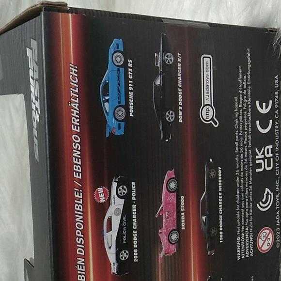 NWT XFAST Jada Fast & Furious 2006 Dodge Charger Scale 1/24 - Picture 12 of 12
